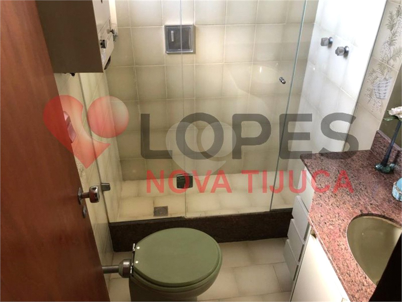 Cobertura à venda com 3 quartos, sendo 2 suítes, em Tijuca, Rio de Janeiro, RJ