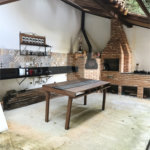 Casa à venda ou para alugar com 3 quartos, sendo 1 suíte, no condomínio Parque Suiça, Caieiras - SP