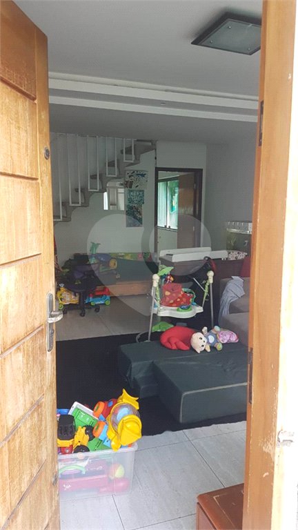 Sobrado à venda com 2 suítes em Vila Paulicéia, São Paulo, SP
