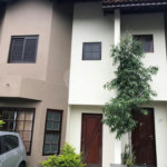 Casa à venda com 3 quartos, sendo 1 suíte, no condomínio Morada dos Pássaros, São Paulo - SP