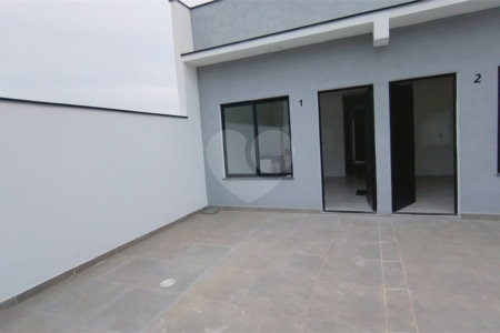 Casa de Vila à venda com 2 quartos em Jardim das Orquídeas, Sorocaba, SP