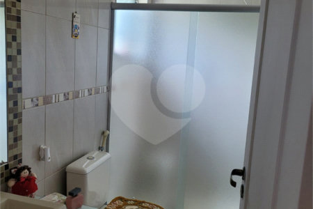 Casa Térrea à venda com 4 quartos, sendo 1 suíte,  em Vila Nova Socorro, Mogi das Cruzes, SP