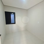 Casa à venda com 3 suítes no condomínio Reserva dos Jatobás, Louveira - SP