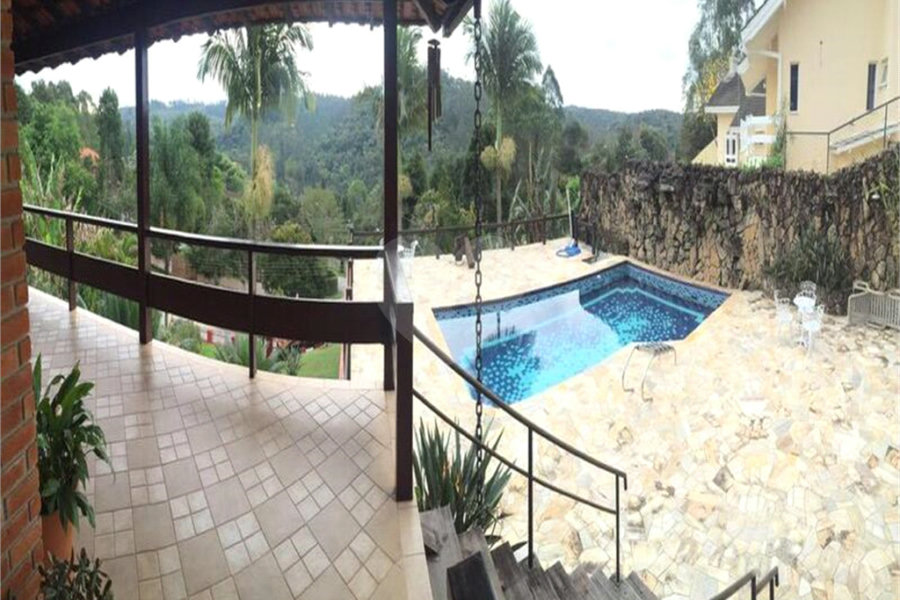 Casa à venda com 5 suítes em Alpes de Caieiras, Caieiras, SP