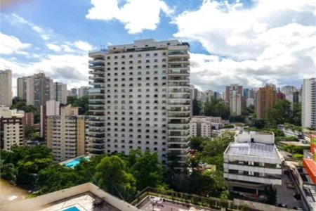 Apartamento à venda com 4 quartos, sendo 3 suítes, em Vila Andrade, São Paulo, SP
