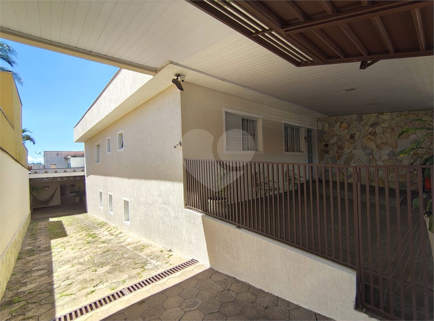 Casa à venda com 2 quartos, sendo 1 suíte, em Vila Santa Terezinha, Várzea Paulista, SP