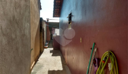 Casa à venda com 2 quartos em Loteamento Gramado I, Itapetininga, SP