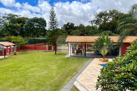 Chácara à venda com 6 quartos, sendo 1 suíte, em Parque Planalto, Araraquara, SP