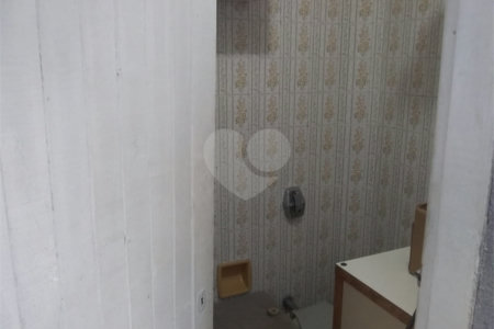 Sobrado à venda com 4 quartos, sendo 1 suíte,  em Indianópolis, São Paulo, SP