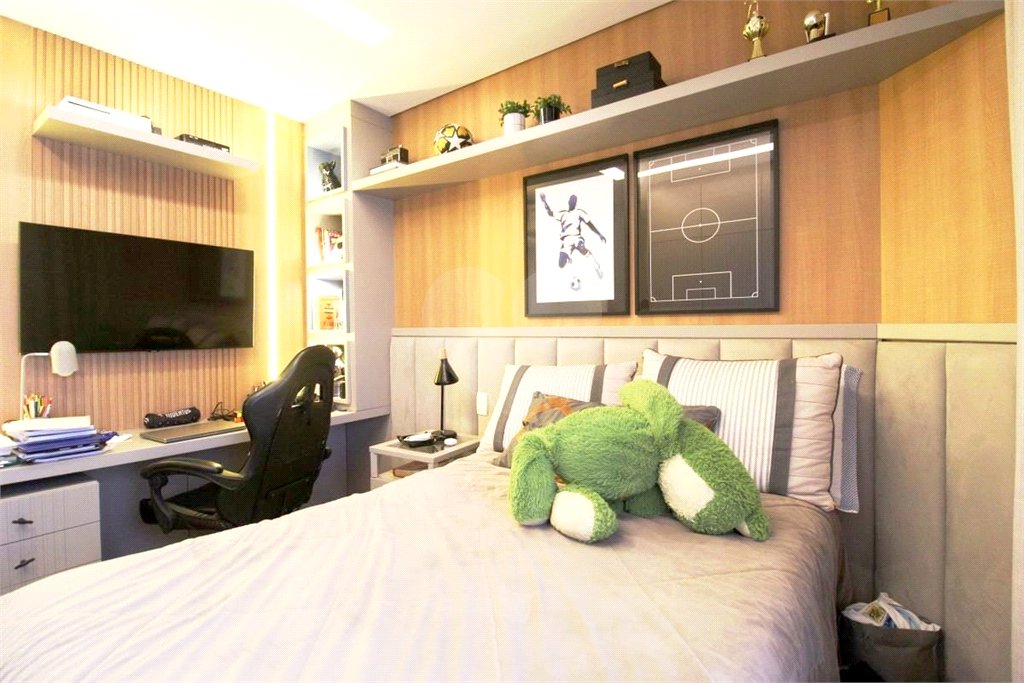 Apartamento à venda com 3 quartos, sendo 1 suíte, em Indianópolis, São Paulo, SP