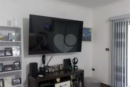 Sobrado à venda com 4 quartos, sendo 1 suíte, em Vila Jaguara, São Paulo, SP
