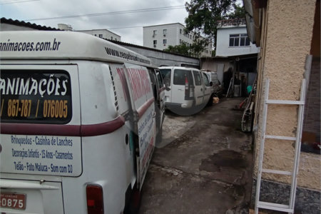 Casa à venda com 4 quartos em Campo Grande, Rio de Janeiro, RJ
