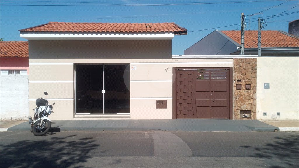Casa à venda com 2 quartos, sendo 1 suíte,  em Vila Judite, Itapetininga, SP