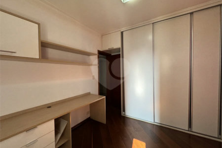 Apartamento à venda com 3 quartos, sendo 1 suíte, em Santa Teresinha, São Paulo, SP