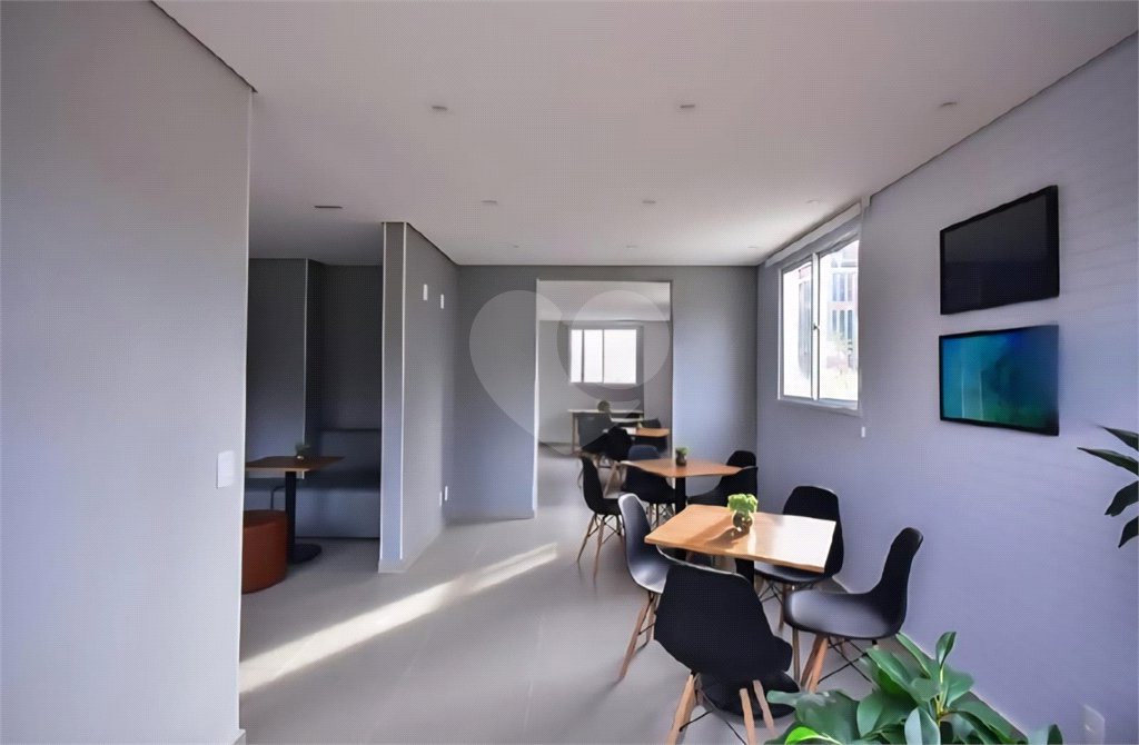 Apartamento à venda com 2 quartos em Jardim Maria Duarte, São Paulo, SP