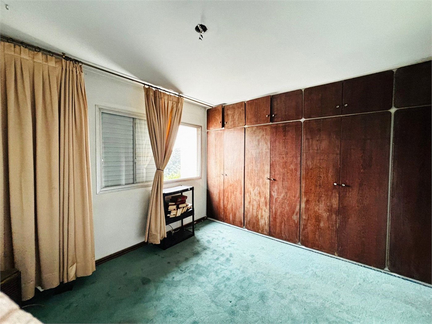Apartamento à venda com 3 quartos, sendo 1 suíte, em Morumbi, São Paulo, SP