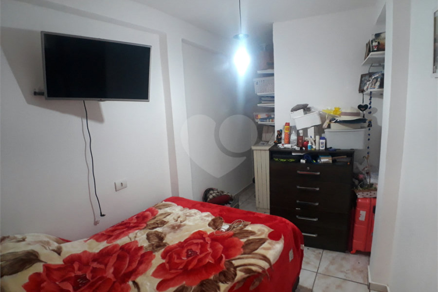 Sobrado à venda com 4 quartos em Parada Inglesa, São Paulo, SP