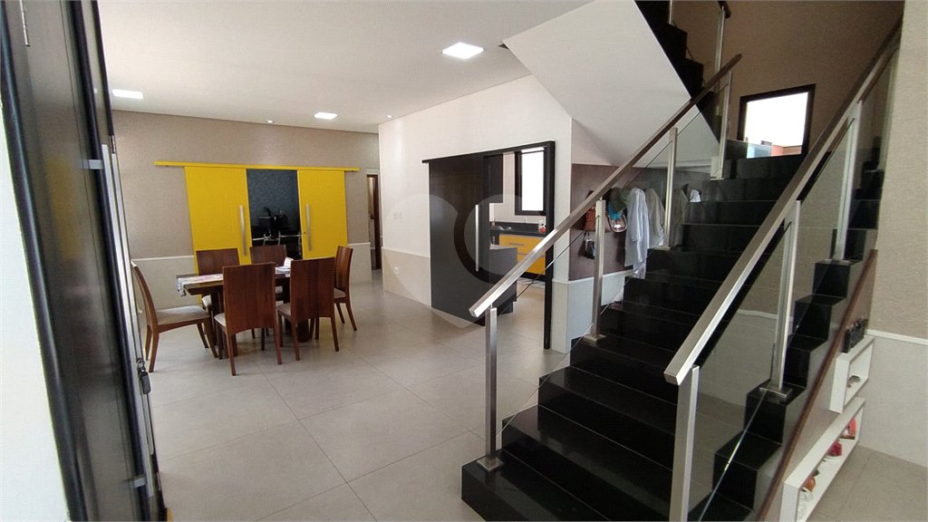 Casa à venda com 3 suítes no condomínio Reserva dos Vinhedos, Louveira - SP