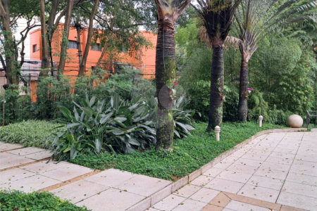 Apartamento à venda com 3 quartos, sendo 1 suíte, em Chácara Santo Antônio, São Paulo, SP