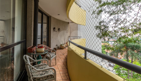 Apartamento à venda com 3 quartos, sendo 1 suíte,  em Perdizes, São Paulo, SP