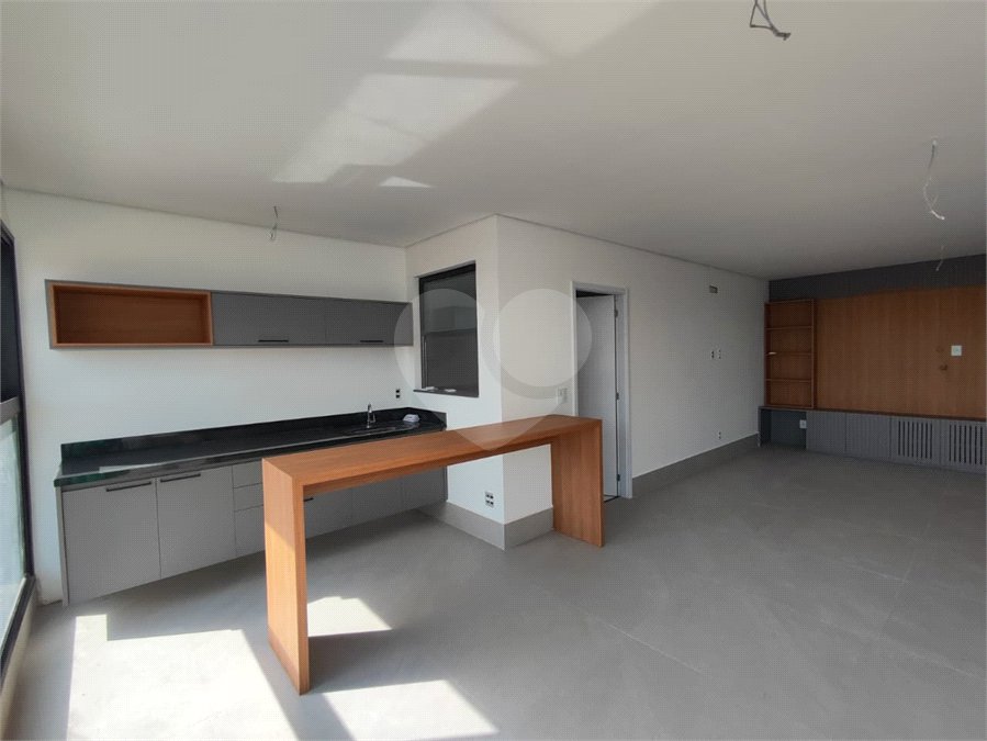 Apartamento à venda com 3 suítes em Vila Castelo Branco, Indaiatuba, SP
