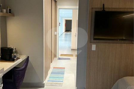 Apartamento à venda ou para alugar com 1 quarto em Pinheiros, São Paulo, SP