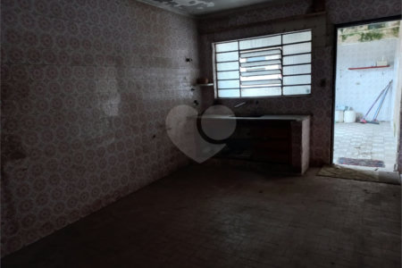 Sobrado à venda com 2 quartos em Vila Mazzei, São Paulo, SP