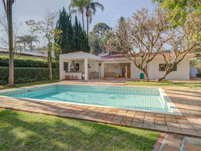 Casa Térrea à venda com 4 suítes em Alto da Boa Vista, São Paulo, SP