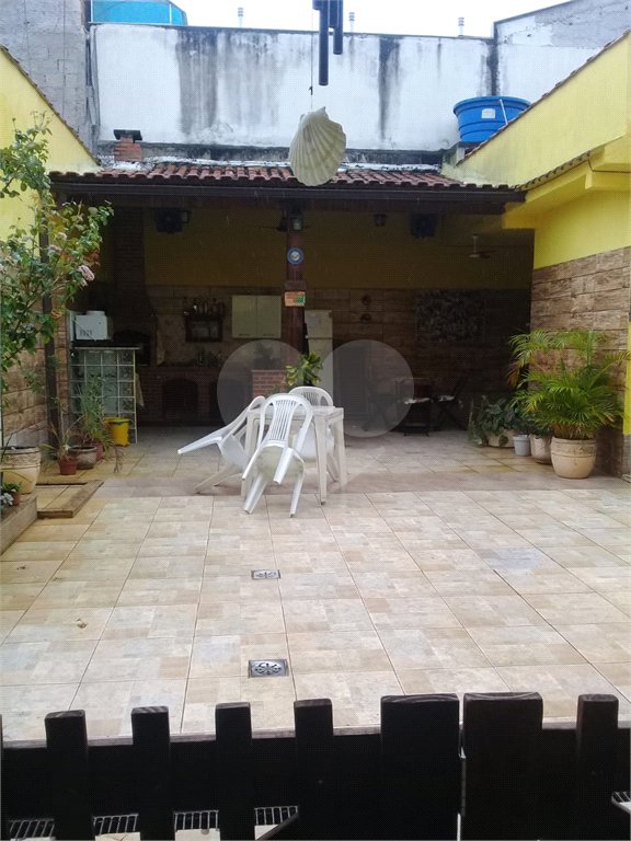 Casa Térrea à venda com 5 quartos, sendo 1 suíte, em Cosmos, Rio de Janeiro, RJ