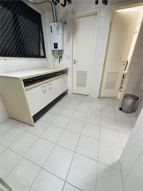 Apartamento à venda com 3 quartos, sendo 1 suíte, em Vila Suzana, São Paulo, SP