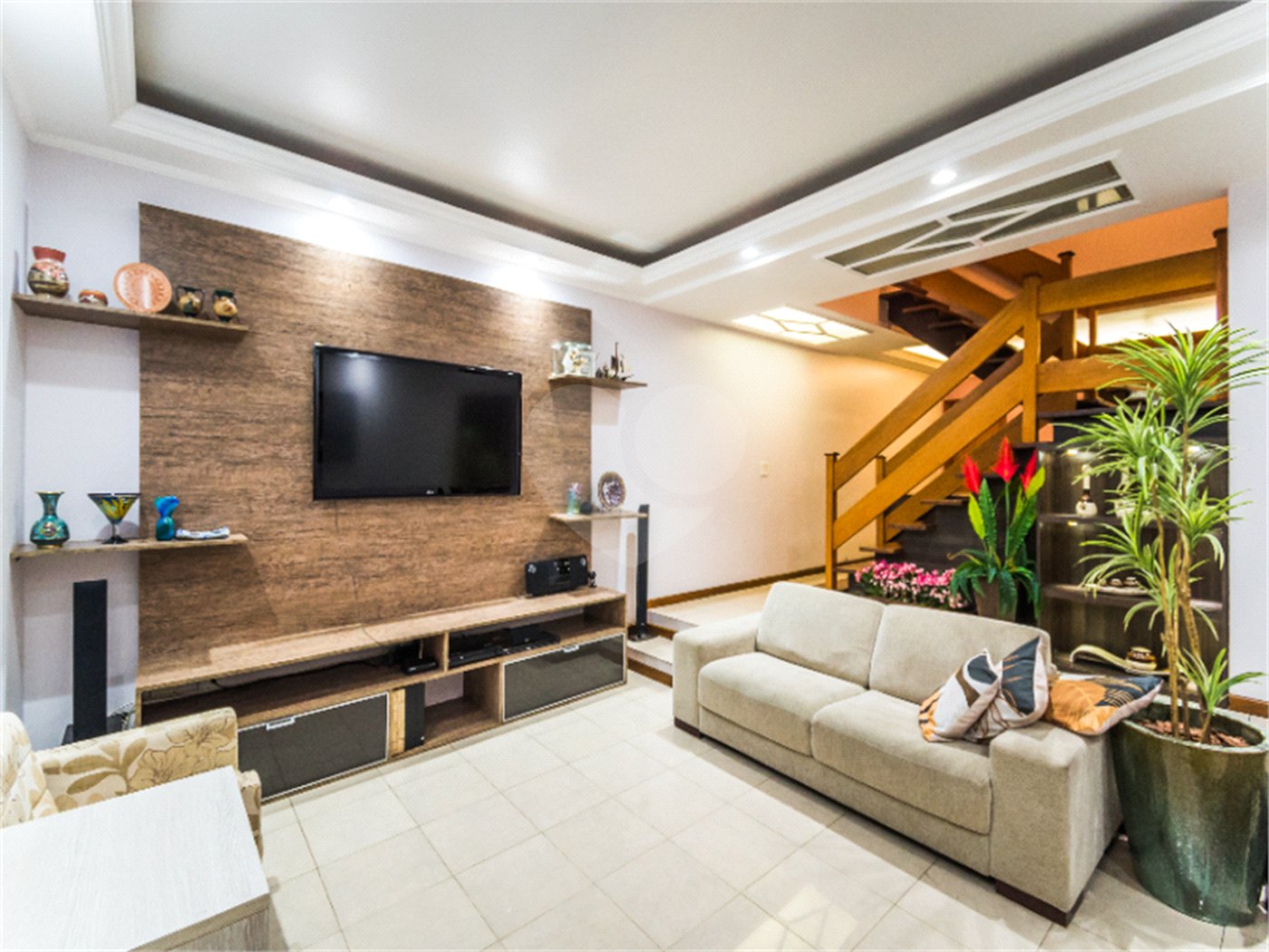 Sobrado à venda ou para alugar com 4 suítes em Saúde, São Paulo, SP