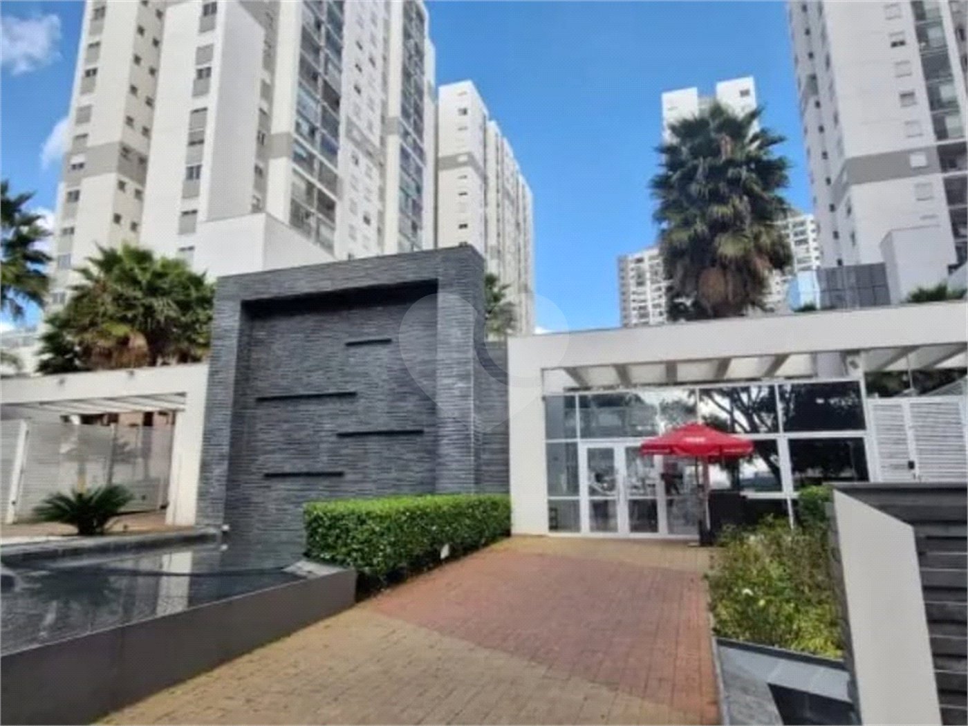 Apartamento à venda com 2 quartos, sendo 1 suíte,  em Continental, Osasco, SP
