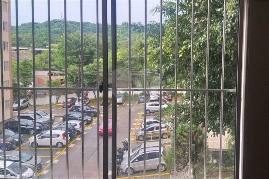 Apartamento à venda com 2 quartos em Horto, São Paulo, SP
