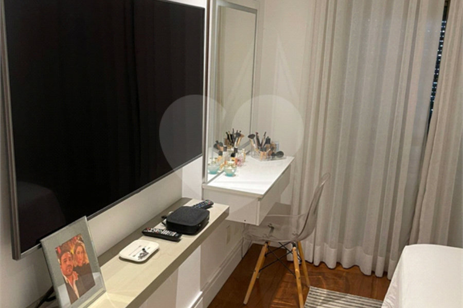 Apartamento à venda com 4 quartos, sendo 2 suítes, em Santana, São Paulo, SP