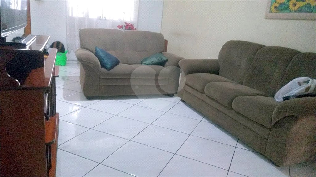 Casa Térrea à venda com 3 quartos, sendo 1 suíte,  em Imirim, São Paulo, SP
