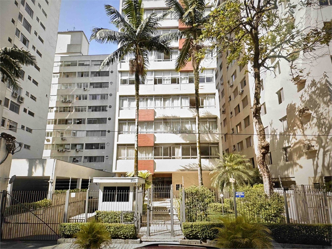 Apartamento à venda com 3 suítes em Higienópolis, São Paulo, SP