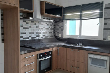 Casa à venda com 3 suítes no condomínio Residencial Terra Nobre, Indaiatuba - SP