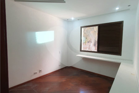 Apartamento à venda com 4 quartos, sendo 2 suítes, em Vila Gomes Cardim, São Paulo, SP