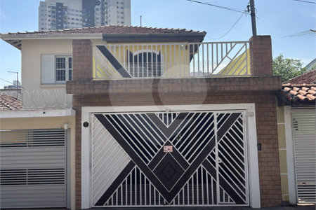 Sobrado à venda com 3 quartos em Jardim Santo Antoninho, São Paulo, SP