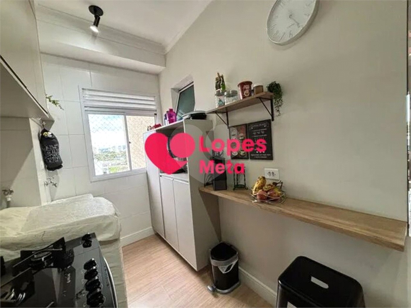 Apartamento à venda com 2 quartos, sendo 1 suíte, em Areão, Taubaté, SP