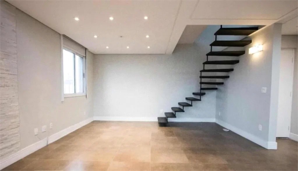 Apartamento à venda com 1 quarto em Vila Suzana, São Paulo, SP
