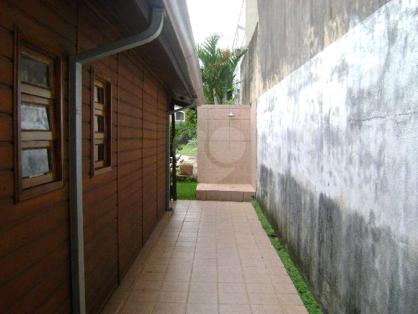 Casa à venda com 3 quartos, sendo 1 suíte, no condomínio Estância Marambaia, Vinhedo - SP