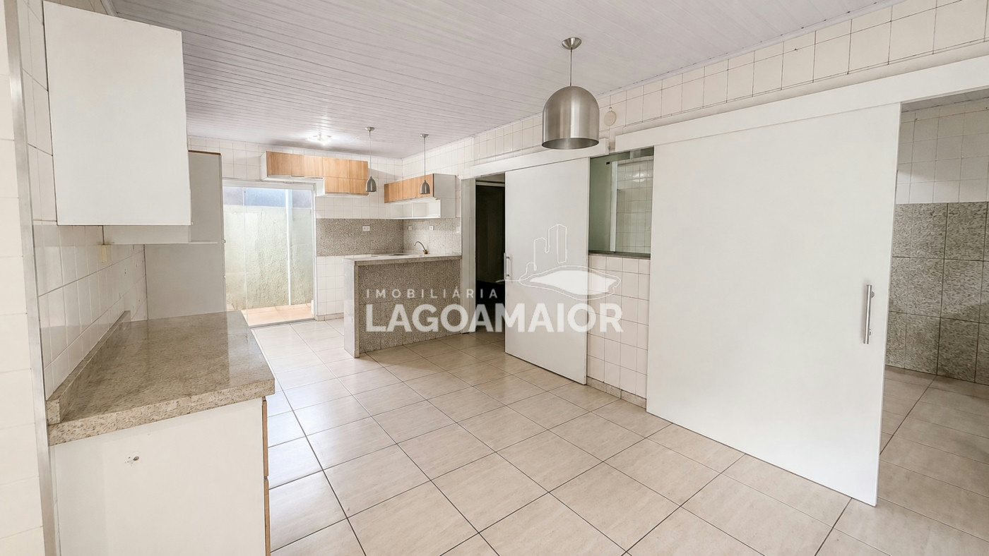 Casa à venda com 4 quartos no Centro, Três Lagoas, MS