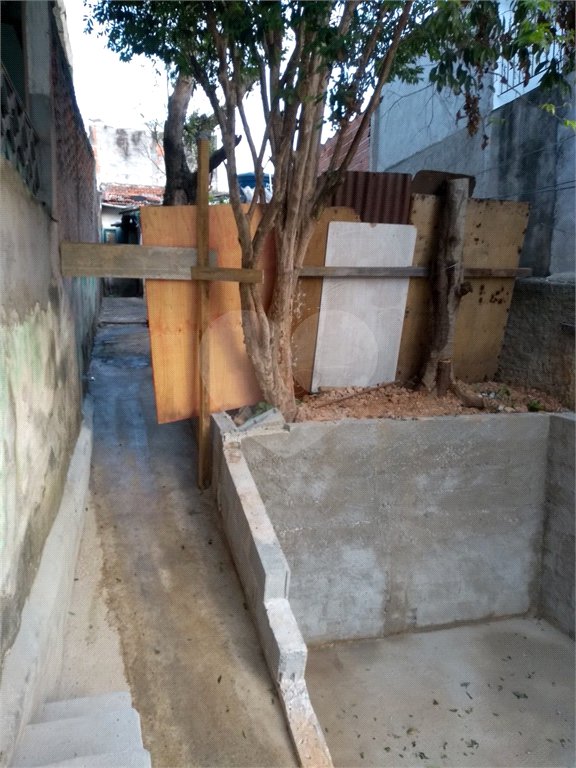 Área de Terra à venda com 1 quarto em Ferreira, São Paulo, SP