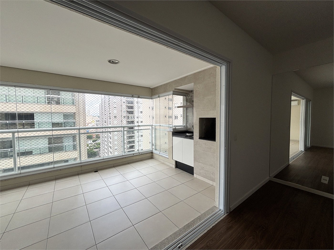 Apartamento à venda com 4 quartos, sendo 2 suítes, em Barra Funda, São Paulo, SP
