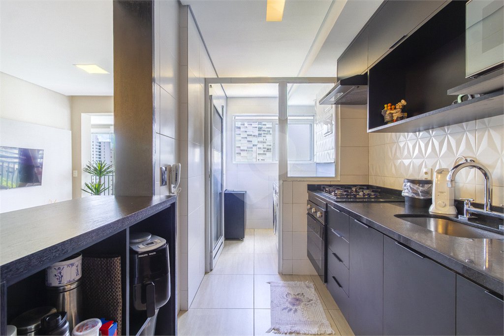 Apartamento à venda com 3 quartos, sendo 1 suíte,  em Jardim Vazani, São Paulo, SP