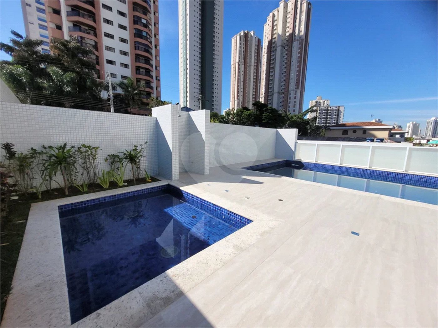 Apartamento à venda ou para alugar com 2 suítes em Tatuapé, São Paulo, SP