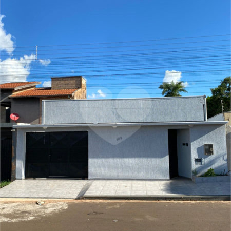 Casa à venda com 3 quartos, sendo 2 suítes, em Residencial Ponta Porã I, Ponta Porã, MS
