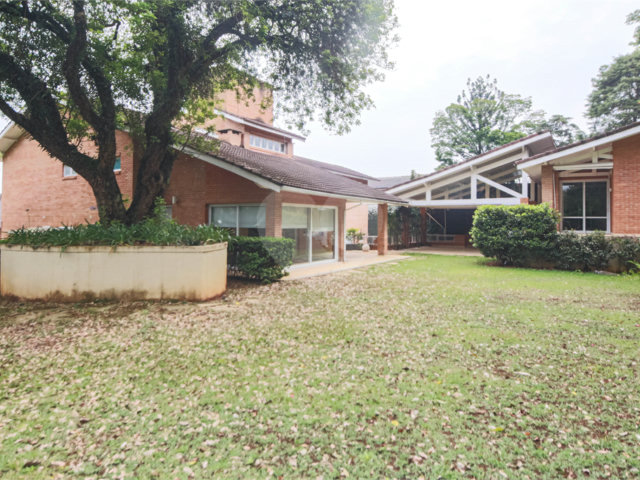 Casa em condomínio à venda com 4 quartos, sendo 2 suítes,  em Alto da Boa Vista, São Paulo, SP