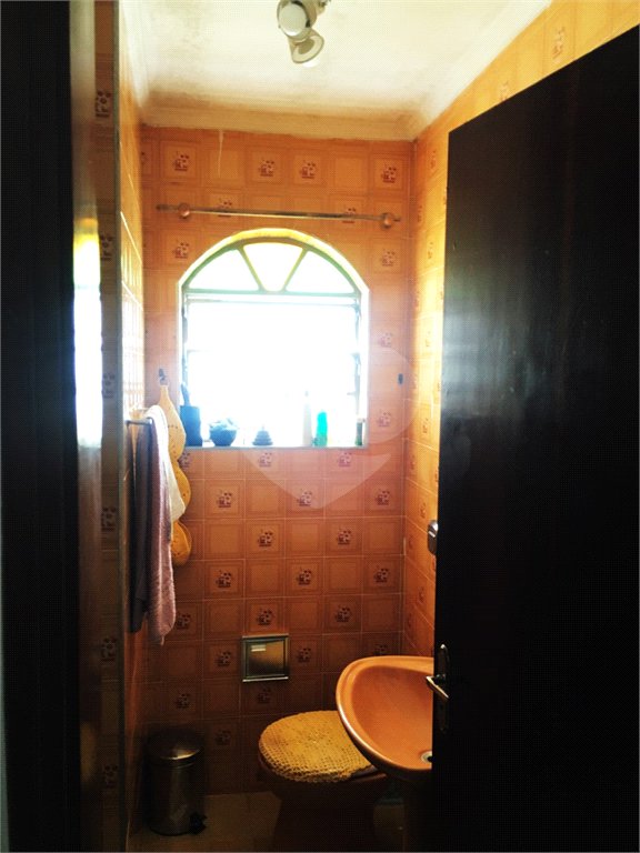 Sobrado à venda com 4 quartos, sendo 1 suíte,  em Vila Gomes, São Paulo, SP